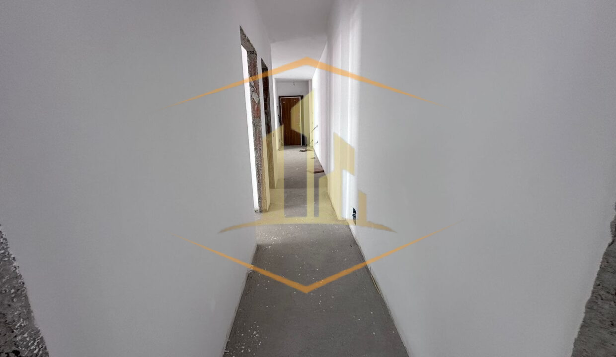 6e92c776-eae5-4883-8597-0aa493aff3cf